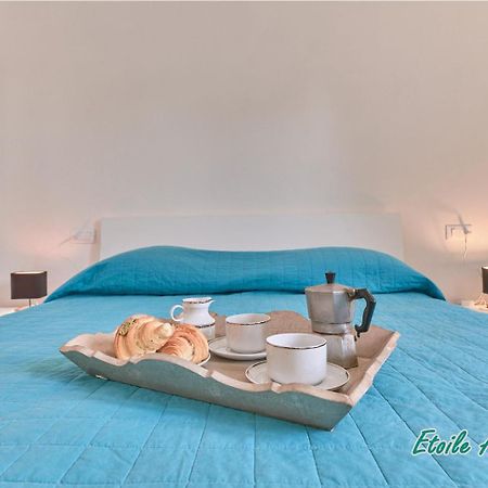 Casa Monique Apartments Дезенцано-дель-Гарда Экстерьер фото